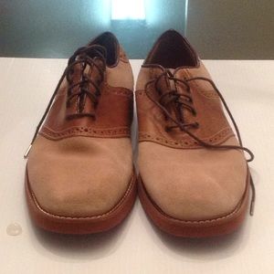 Men's tan oxfords